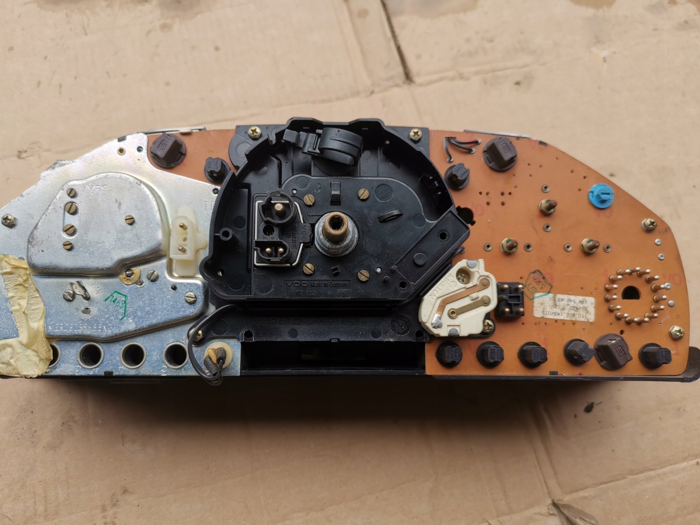 Mercedes-Benz E-Klasse W124 A1245423665 Screen Kombiinstrument Tacho - Thumbnail 9
