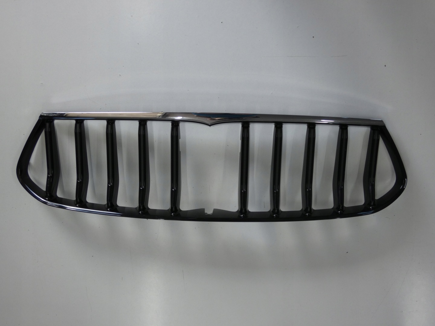 Maserati Ghibli AM336 Kühlergrill FRONTGRILL Kühlergitter 670151257GL - Thumbnail 1