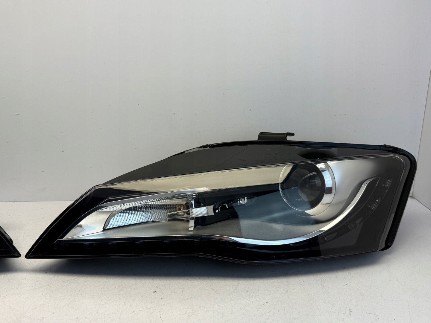 Frontscheinwerfer Audi R8 420 420941029 Xenon Links Scheinwerfer Headlight - Thumbnail 1
