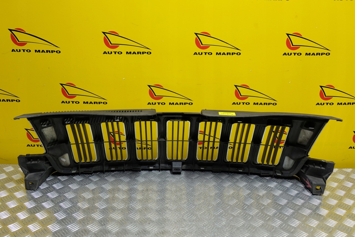 Jeep Cherokee J Kühlergrill FRONTGRILL Kühlergitter - Thumbnail 6