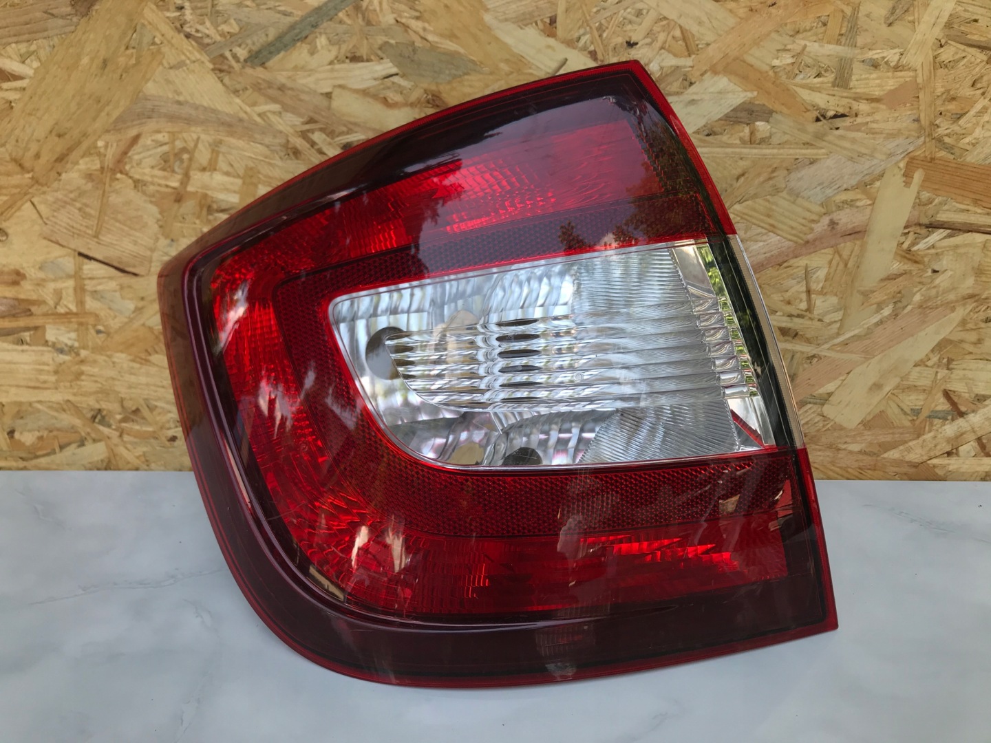 Skoda Rapid Roomster 5J Rückleuchte Rearlamp - Thumbnail 1