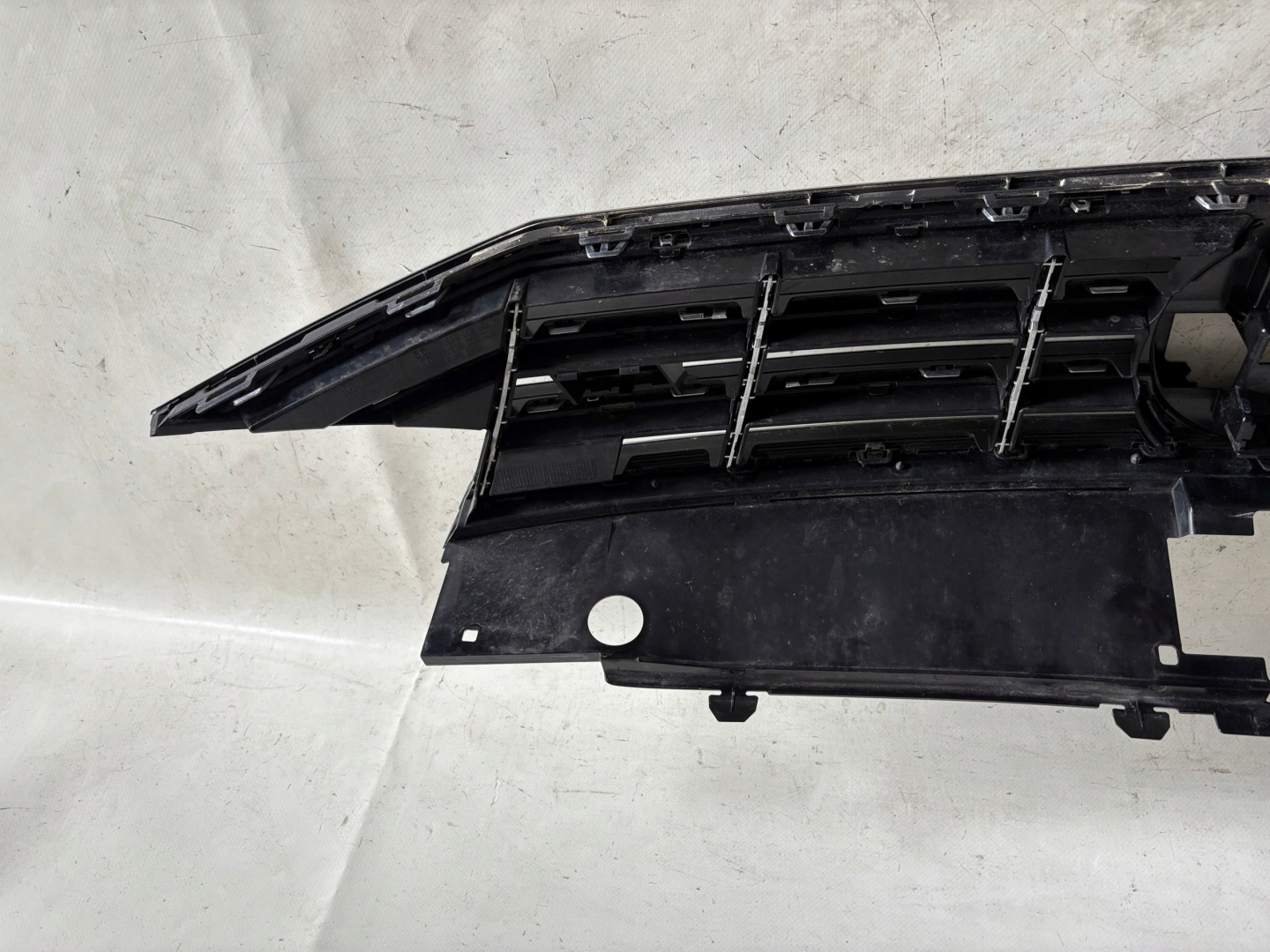 VW Passat B8 Kühlergrill FRONTGRILL Kühlergitter 3G0853653N - Thumbnail 8