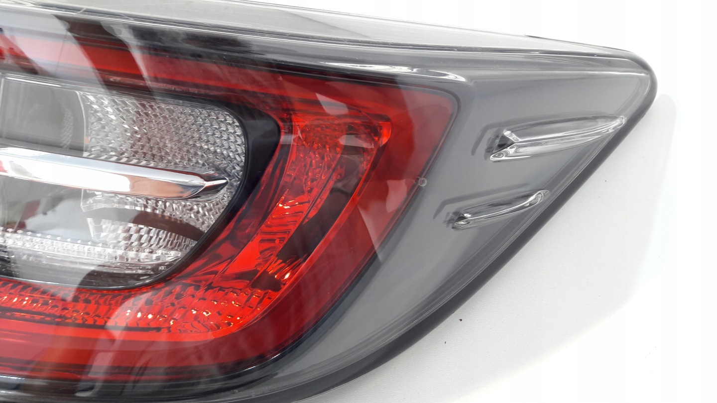 Toyota Corolla E210 Rückleuchte Rearlamp - Thumbnail 3
