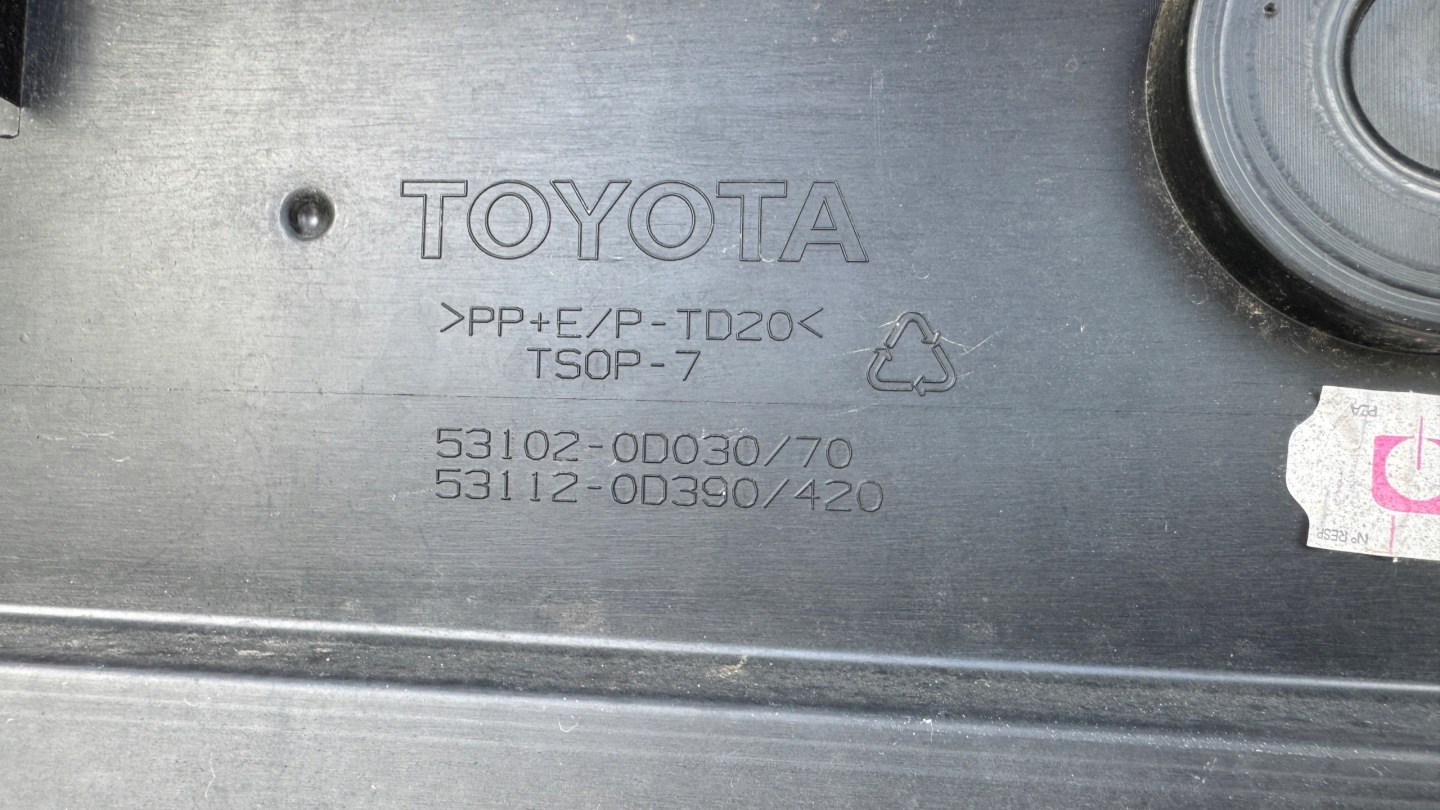 Toyota Yaris III XP13 Kühlergrill FRONTGRILL Kühlergitter 531020D030O - Thumbnail 11