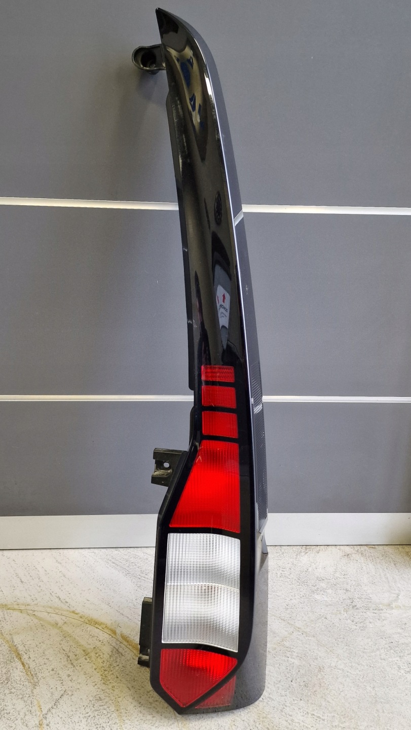 VW Caddy Rückleuchte 2K7945096 Rearlamp - Thumbnail 1
