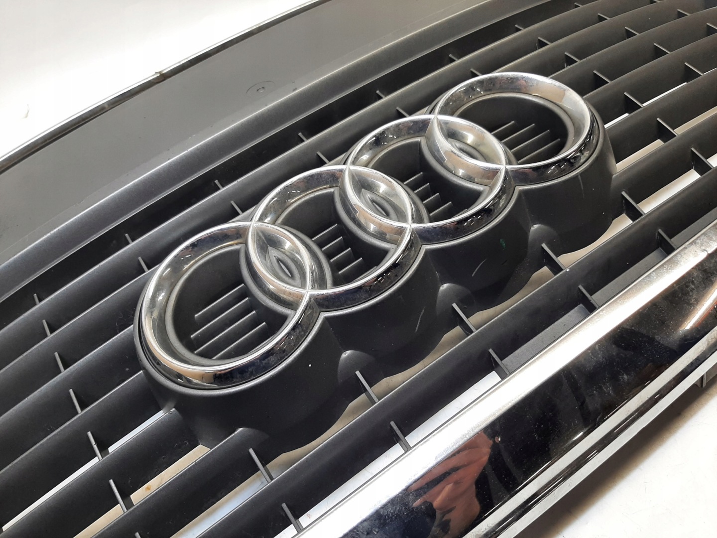 Audi A6 Kühlergrill FRONTGRILL Kühlergitter 4F0853651SA - Thumbnail 5