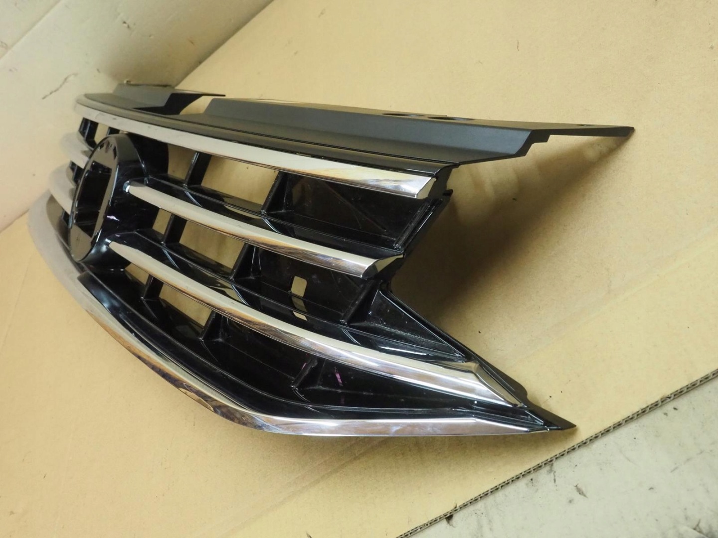 VW Tiguan Kühlergrill FRONTGRILL Kühlergitter 5NN853655D - Thumbnail 10
