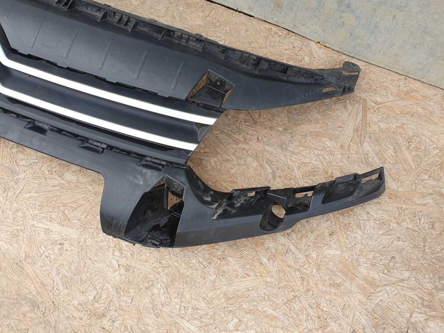 Citroen Berlingo I Kühlergrill FRONTGRILL Kühlergitter 9816779080WA - Thumbnail 3
