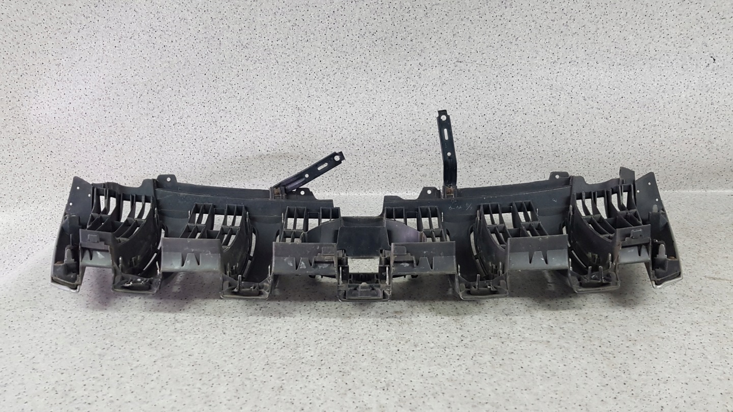 Toyota Land Cruiser J8/J10/J20 J8 Kühlergrill FRONTGRILL 5311160A71Z - Thumbnail 5