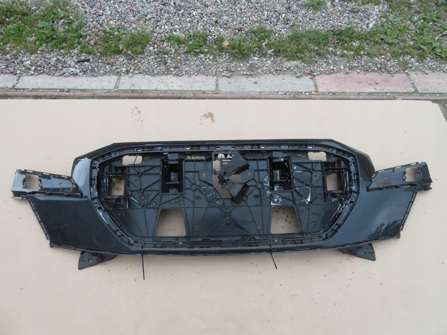 Audi Q4 Kühlergrill FRONTGRILL Kühlergitter 89A807233 - Thumbnail 1