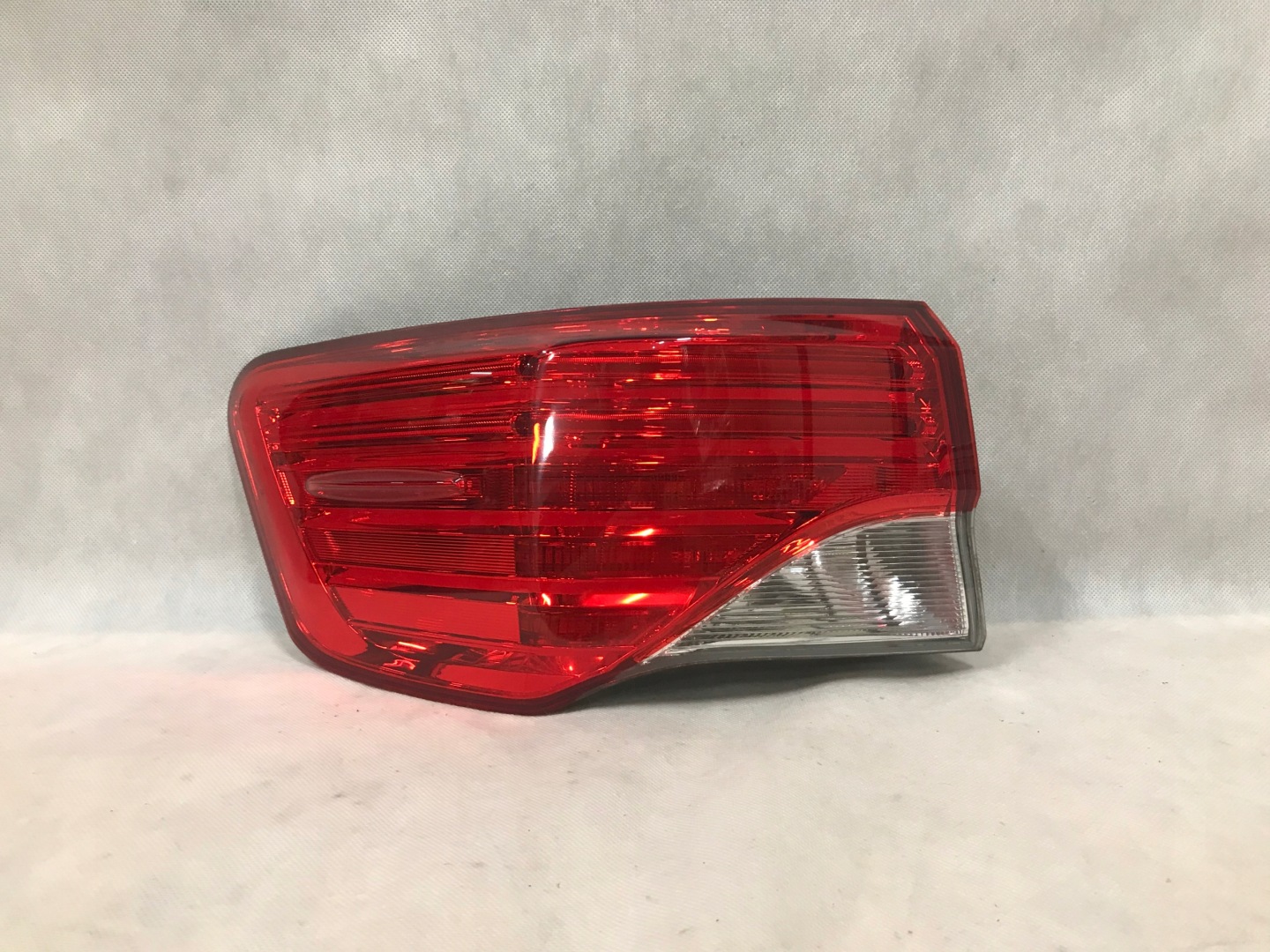 Toyota Avensis T27 Rückleuchte Rearlamp - Thumbnail 1