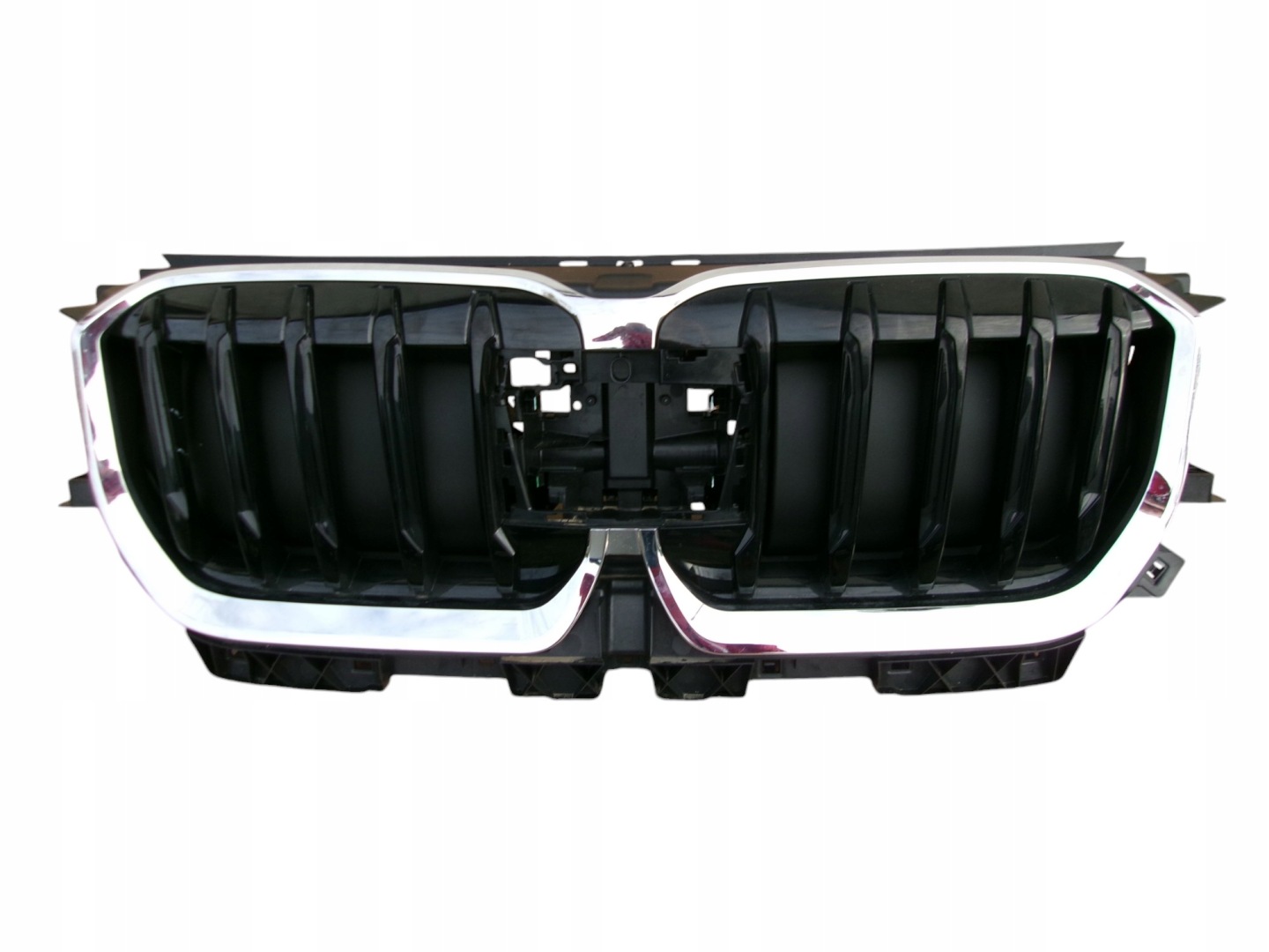 BMW X1 U11 Kühlergrill FRONTGRILL Kühlergitter 5A0BB86 - Thumbnail 1