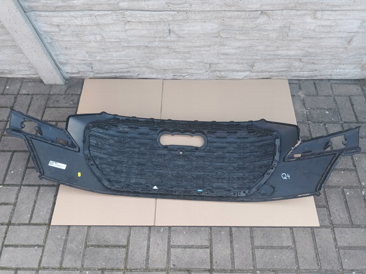 Audi Q4 Kühlergrill FRONTGRILL Kühlergitter 89A807725 - Thumbnail 8