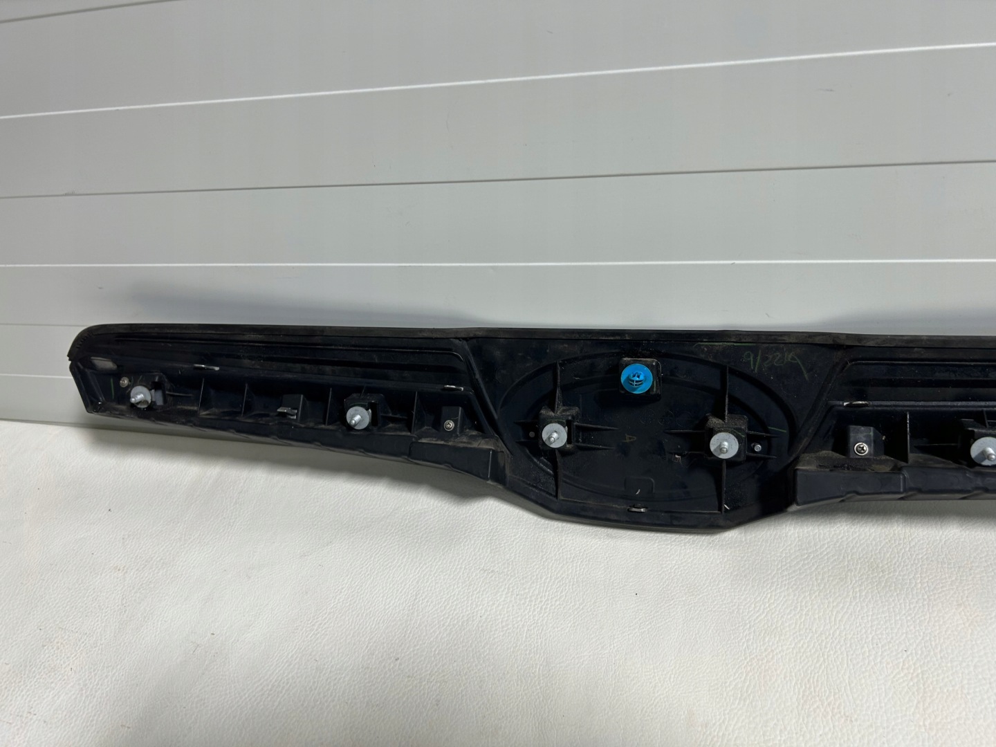 Subaru Forester SF Kühlergrill FRONTGRILL Kühlergitter 91121SG050131 - Thumbnail 5