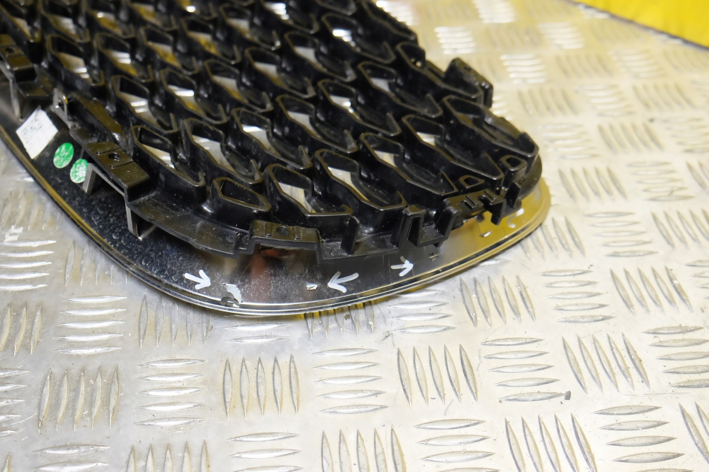Jaguar E-Pace X540 Kühlergrill FRONTGRILL Kühlergitter J9C38A100A - Thumbnail 10