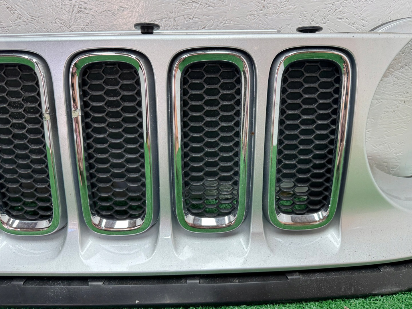 Jeep Renegade BU Kühlergrill FRONTGRILL Kühlergitter 73558782 - Thumbnail 7