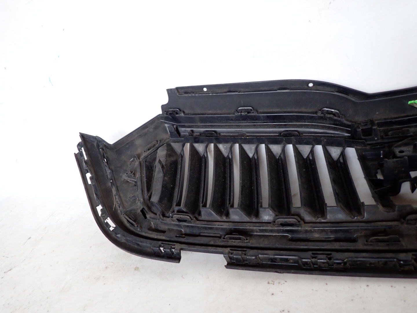 Skoda Octavia 1U Kühlergrill FRONTGRILL Kühlergitter - Thumbnail 8