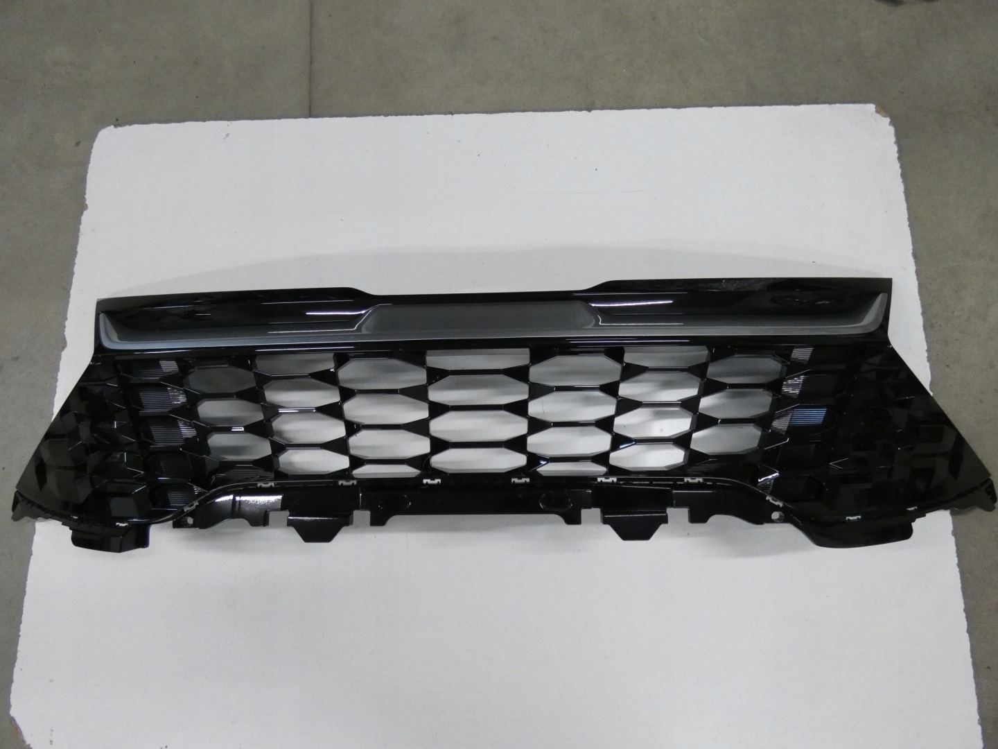 Kia Sportage NQ5 Kühlergrill FRONTGRILL Kühlergitter - Thumbnail 1