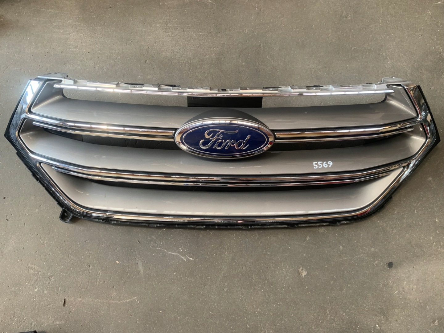 Ford Edge I SBF Mk1 Kühlergrill FRONTGRILL Kühlergitter FT4B8200KW - Thumbnail 1