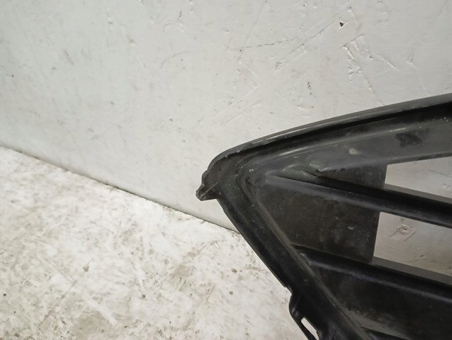 Ford Focus IV Mk4 Kühlergrill FRONTGRILL Kühlergitter JX7B8200TAATR - Thumbnail 4