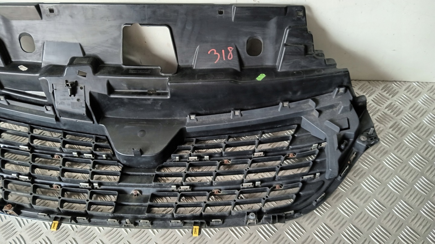 Renault Trafic L Kühlergrill FRONTGRILL Kühlergitter 623109221R - Thumbnail 12