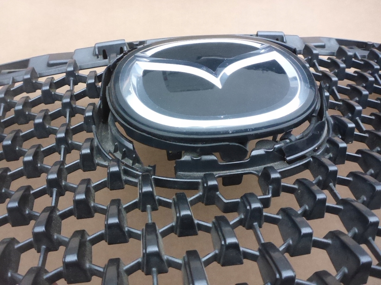 Mazda 6 GJ Kühlergrill FRONTGRILL Kühlergitter GSH750712A - Thumbnail 10