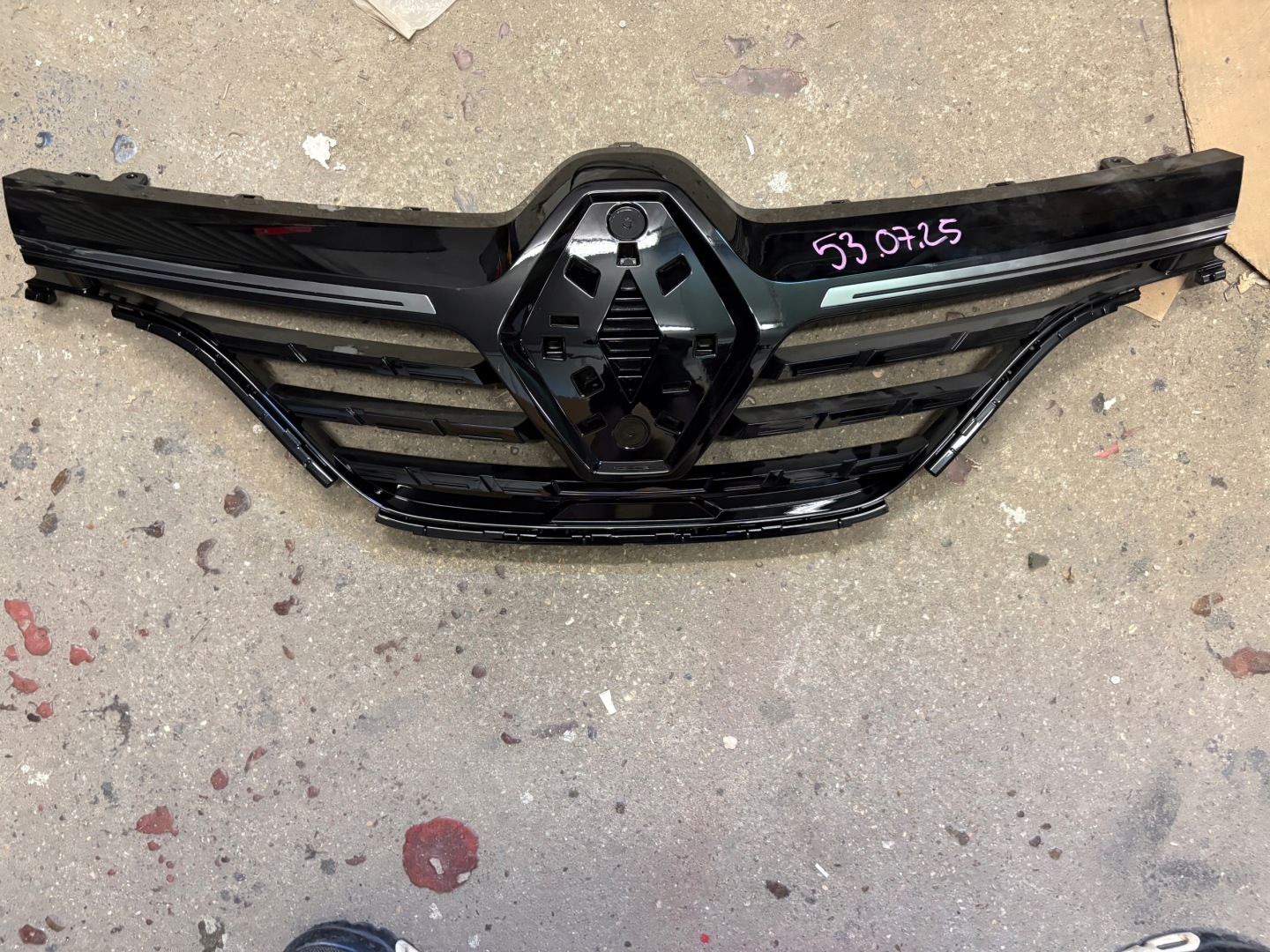 Renault MĂ©gane I BA.. Kühlergrill FRONTGRILL Kühlergitter 623109985R - Thumbnail 1