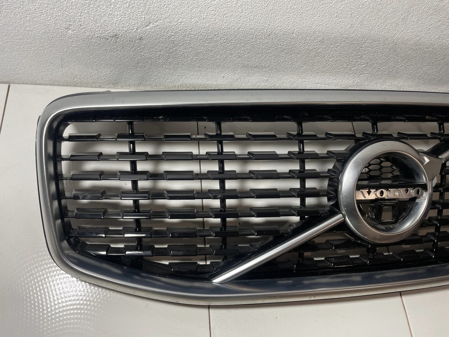 Volvo XC60 Kühlergrill FRONTGRILL Kühlergitter 31457607 - Thumbnail 3