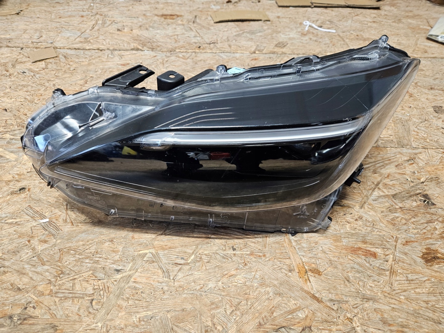 Frontscheinwerfer Toyota Yaris Cross XPB1F LED Links Scheinwerfer Headlight - Thumbnail 1