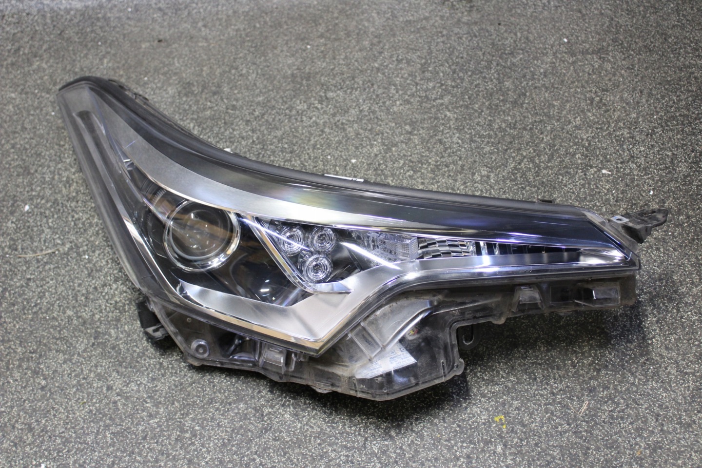 Frontscheinwerfer Toyota C-HR X20 81110F4031T LED Rechts Scheinwerfer Headlight - Thumbnail 1