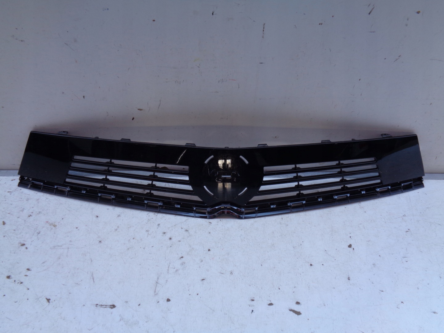 Opel Astra Kühlergrill FRONTGRILL Kühlergitter 98396400 - Thumbnail 1