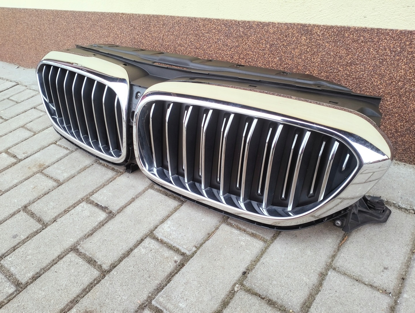 BMW 5 G31 Kühlergrill FRONTGRILL Kühlergitter - Thumbnail 3