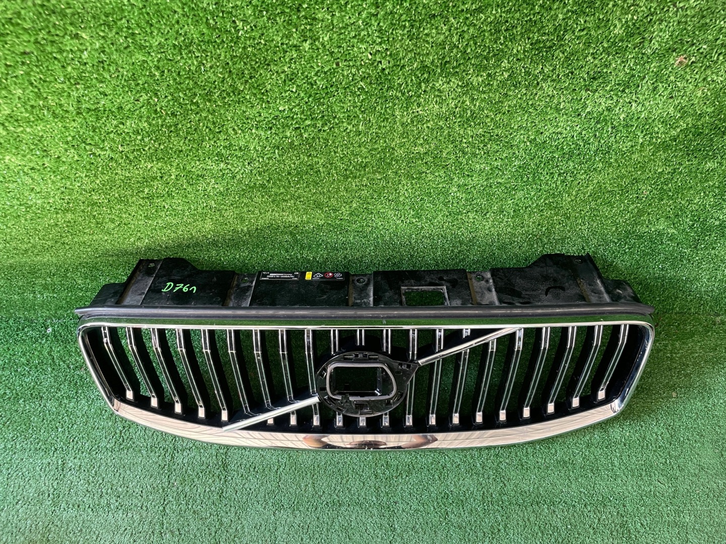 Volvo XC60 Kühlergrill FRONTGRILL Kühlergitter 32291019 - Thumbnail 2