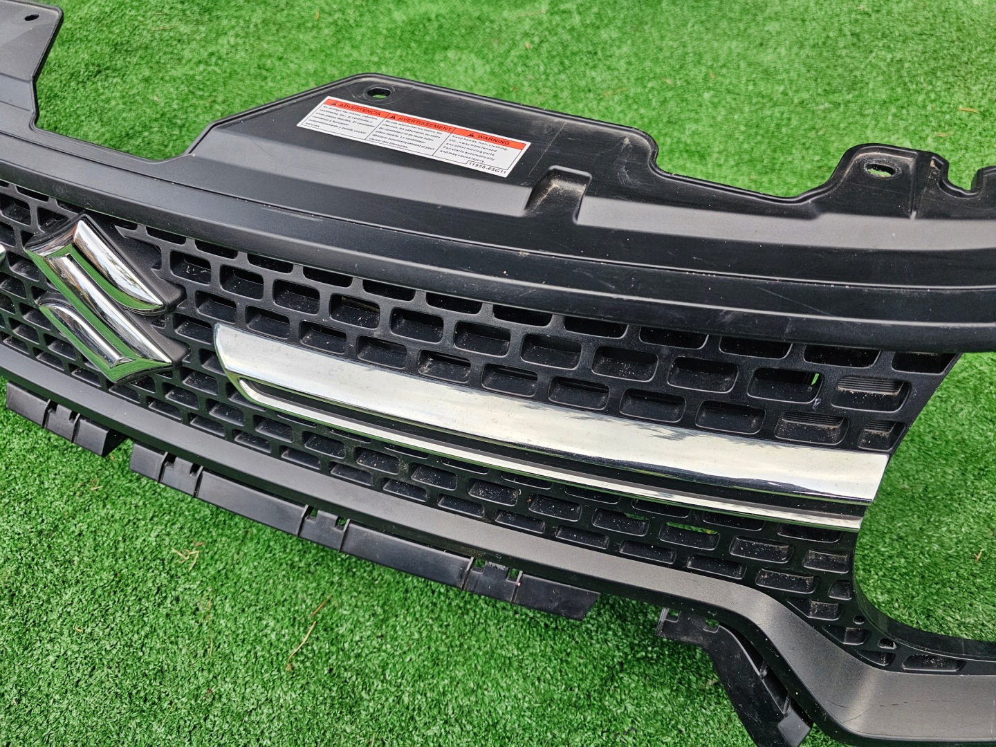 Suzuki Ignis I FH Kühlergrill FRONTGRILL Kühlergitter 7211162R072 - Thumbnail 8