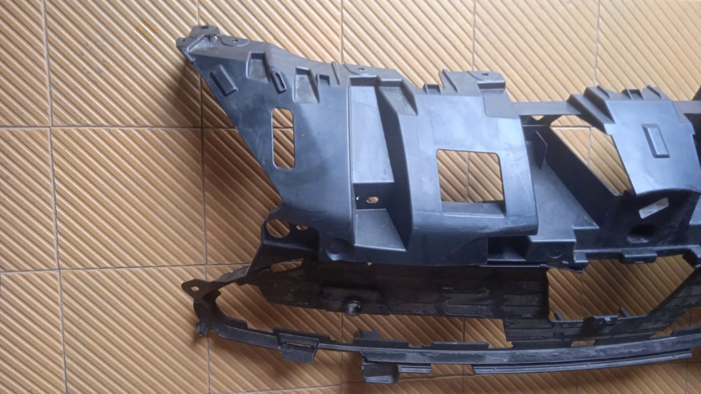 Toyota Yaris Cross XPB1F Kühlergrill FRONTGRILL Kühlergitter 531150D0205 - Thumbnail 4