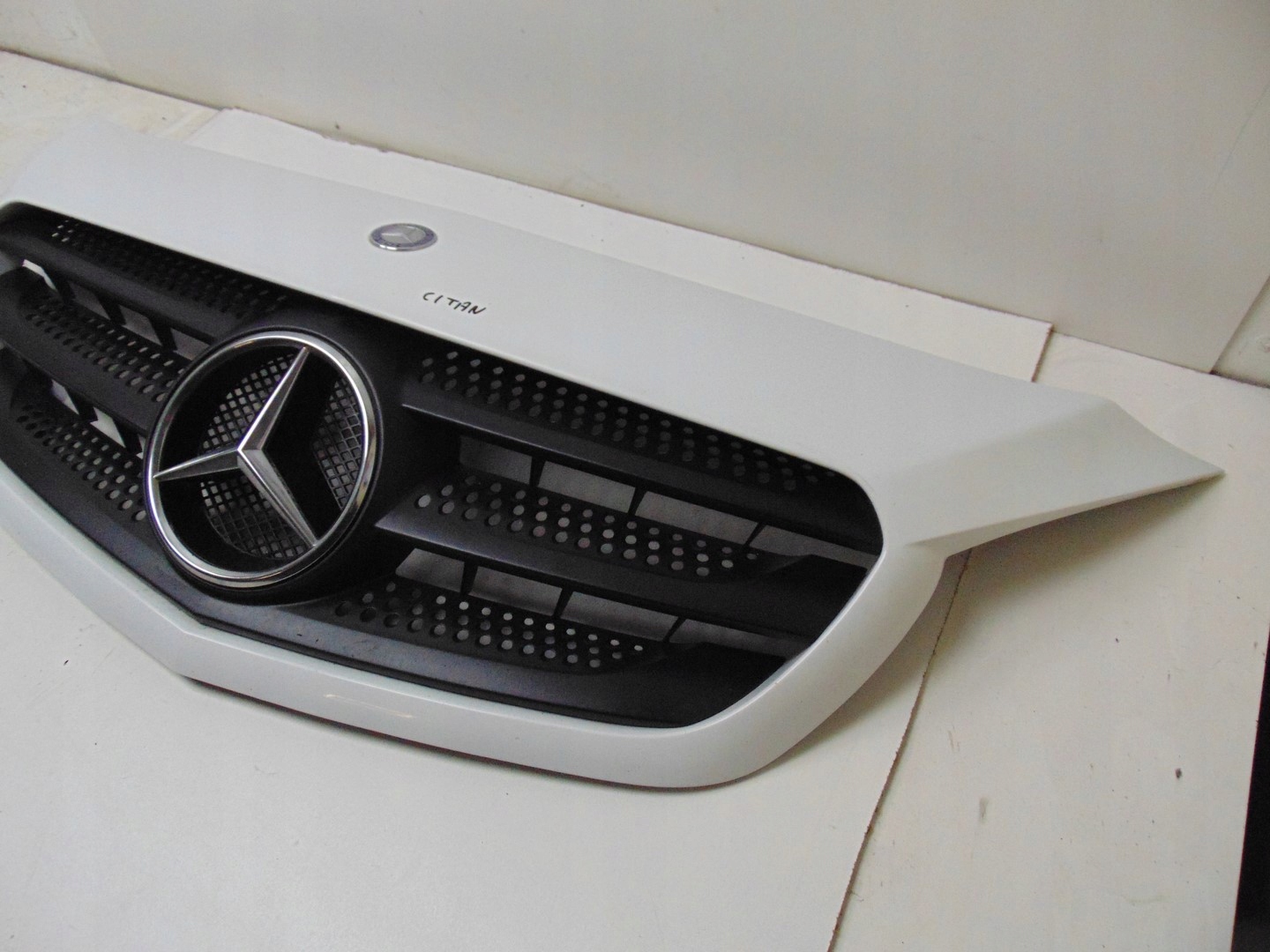 Mercedes-Benz Citan W415 Kühlergrill FRONTGRILL Kühlergitter A4158880023 - Thumbnail 4