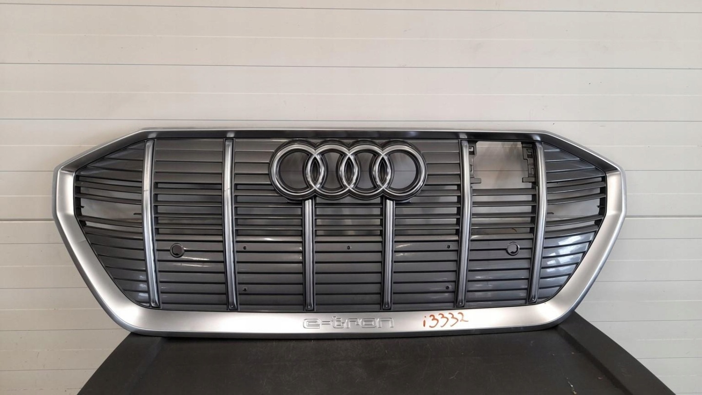 Audi e-tron Kühlergrill FRONTGRILL Kühlergitter - Thumbnail 1