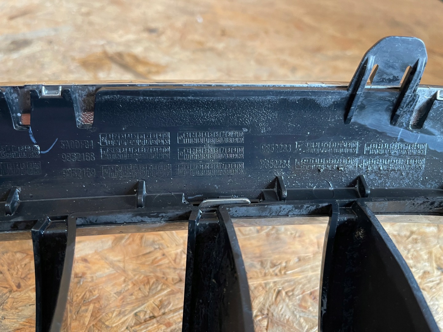 BMW 5 G31 Kühlergrill FRONTGRILL Kühlergitter 9464210 - Thumbnail 9