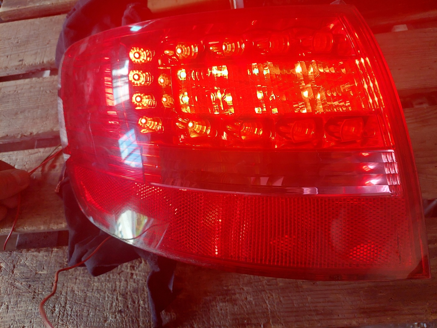 Audi A6 Rückleuchte 4F9945095B Rearlamp - Thumbnail 1