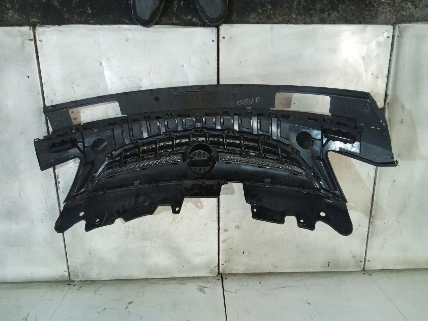 Opel Corsa Kühlergrill FRONTGRILL Kühlergitter - Thumbnail 6