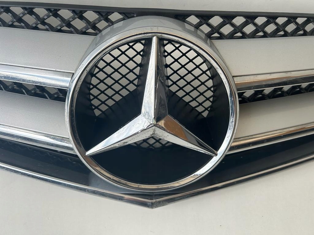 Mercedes-Benz E-Klasse W207 Kühlergrill FRONTGRILL Kühlergitter A2078880283 - Thumbnail 2