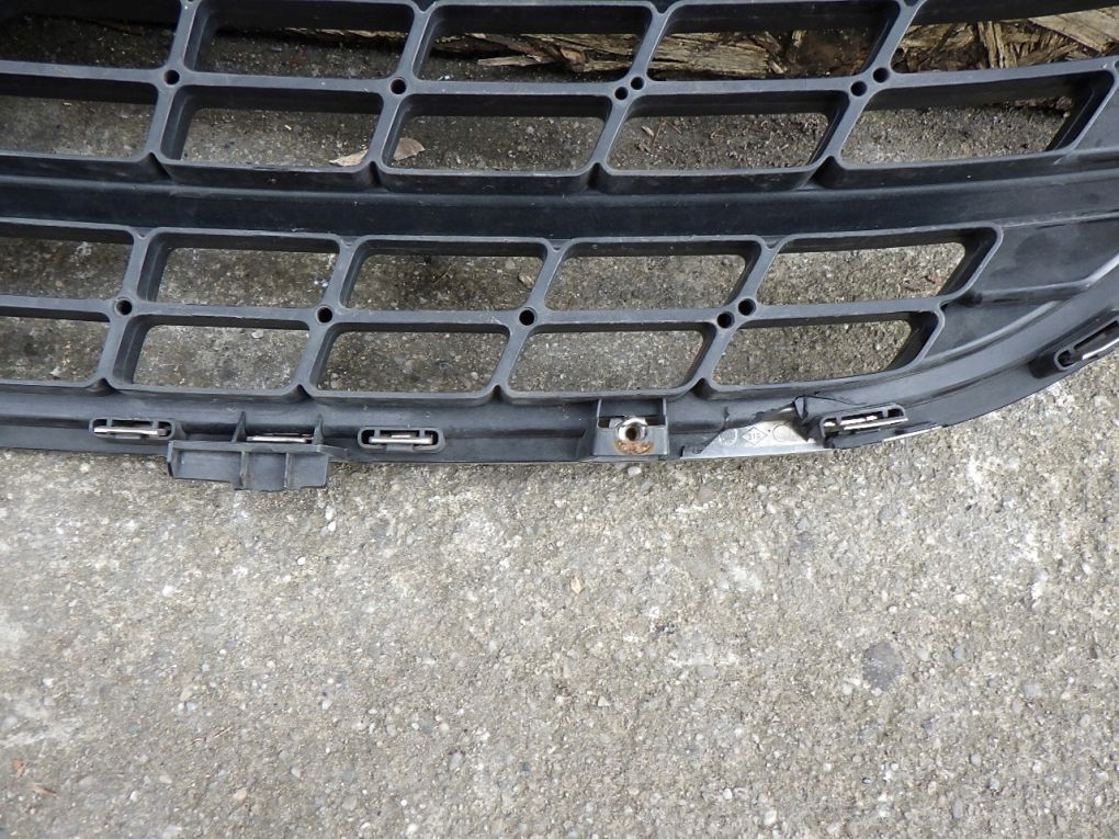 Renault Trafic L Kühlergrill FRONTGRILL Kühlergitter 623105226R - Thumbnail 7