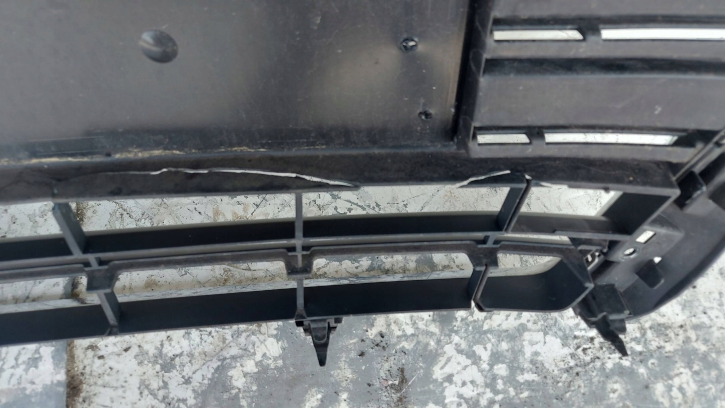 Audi A3 8V Kühlergrill FRONTGRILL Kühlergitter 8V3853651AA - Thumbnail 9