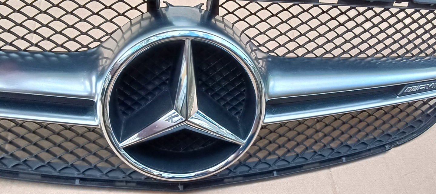 Mercedes-Benz C-Klasse W205 Kühlergrill FRONTGRILL Kühlergitter A2058880523 - Thumbnail 5