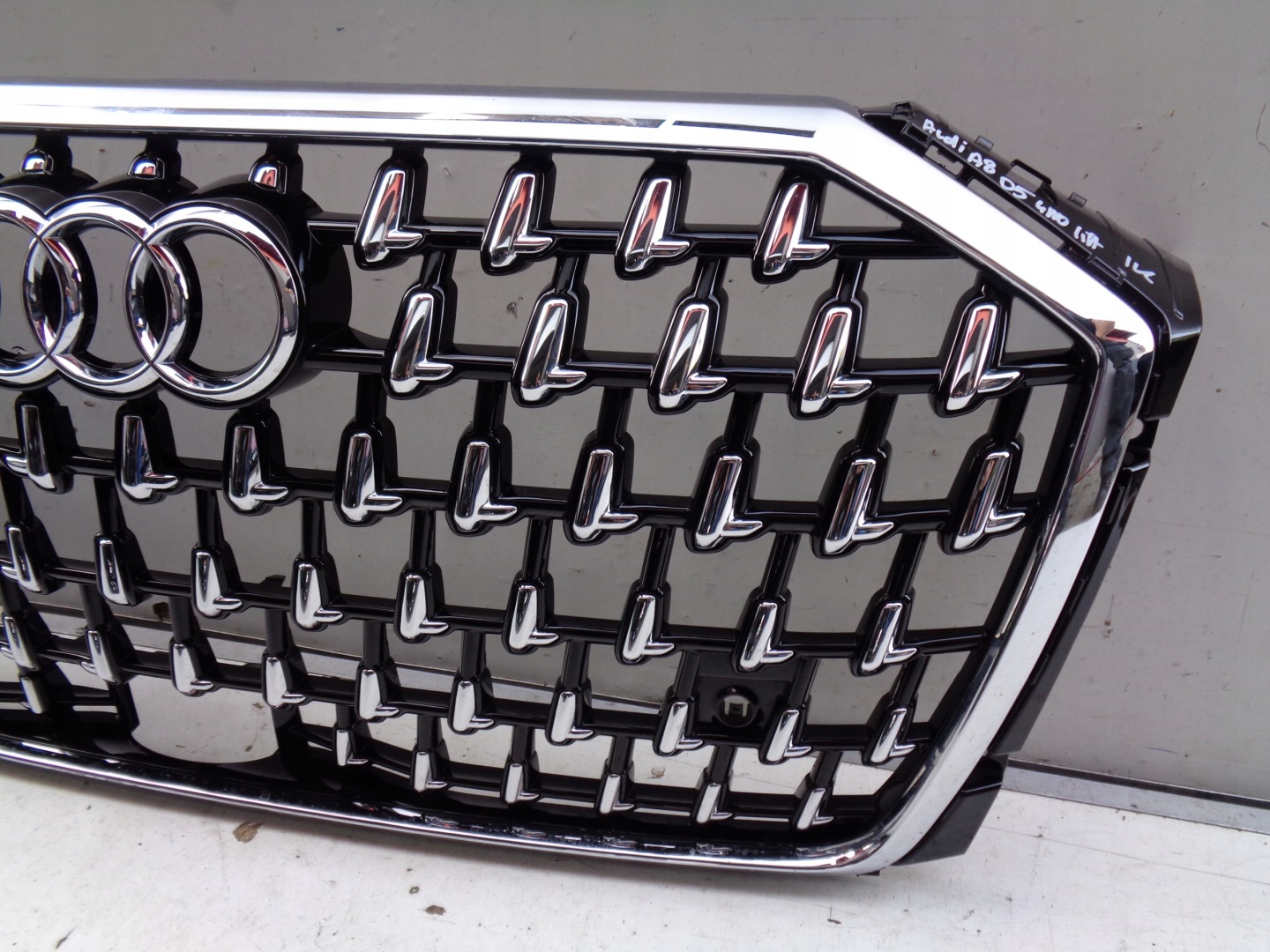 Audi A8 Kühlergrill FRONTGRILL Kühlergitter 4N0853651AA - Thumbnail 4