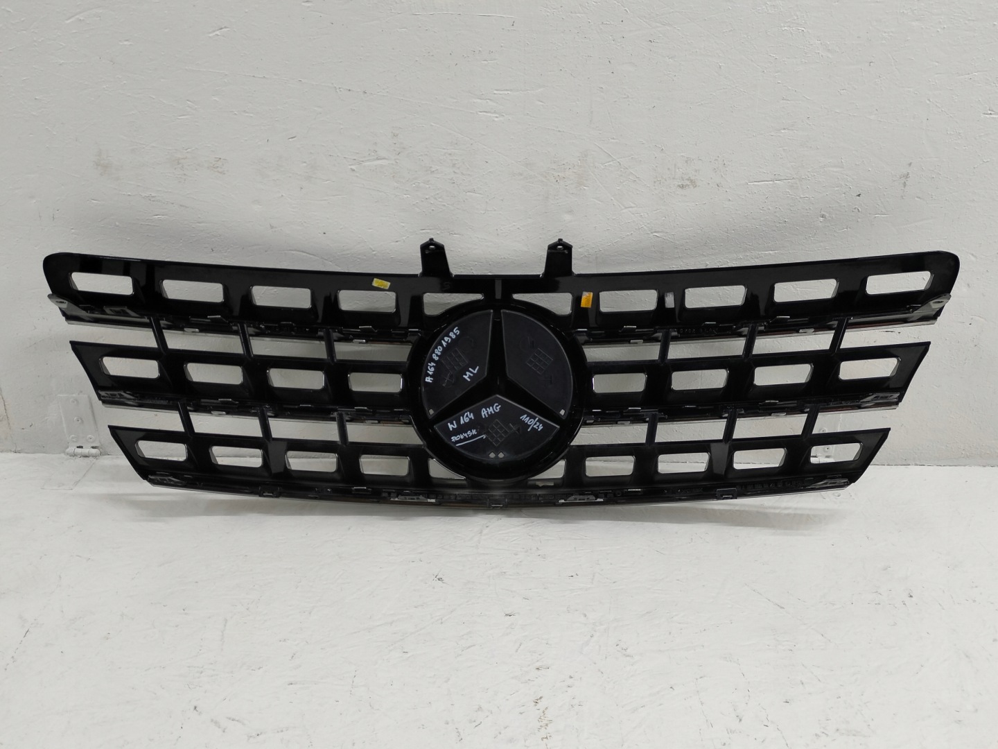 Mercedes-Benz M-Klasse W164 Kühlergrill FRONTGRILL Kühlergitter A1648801985 - Thumbnail 4