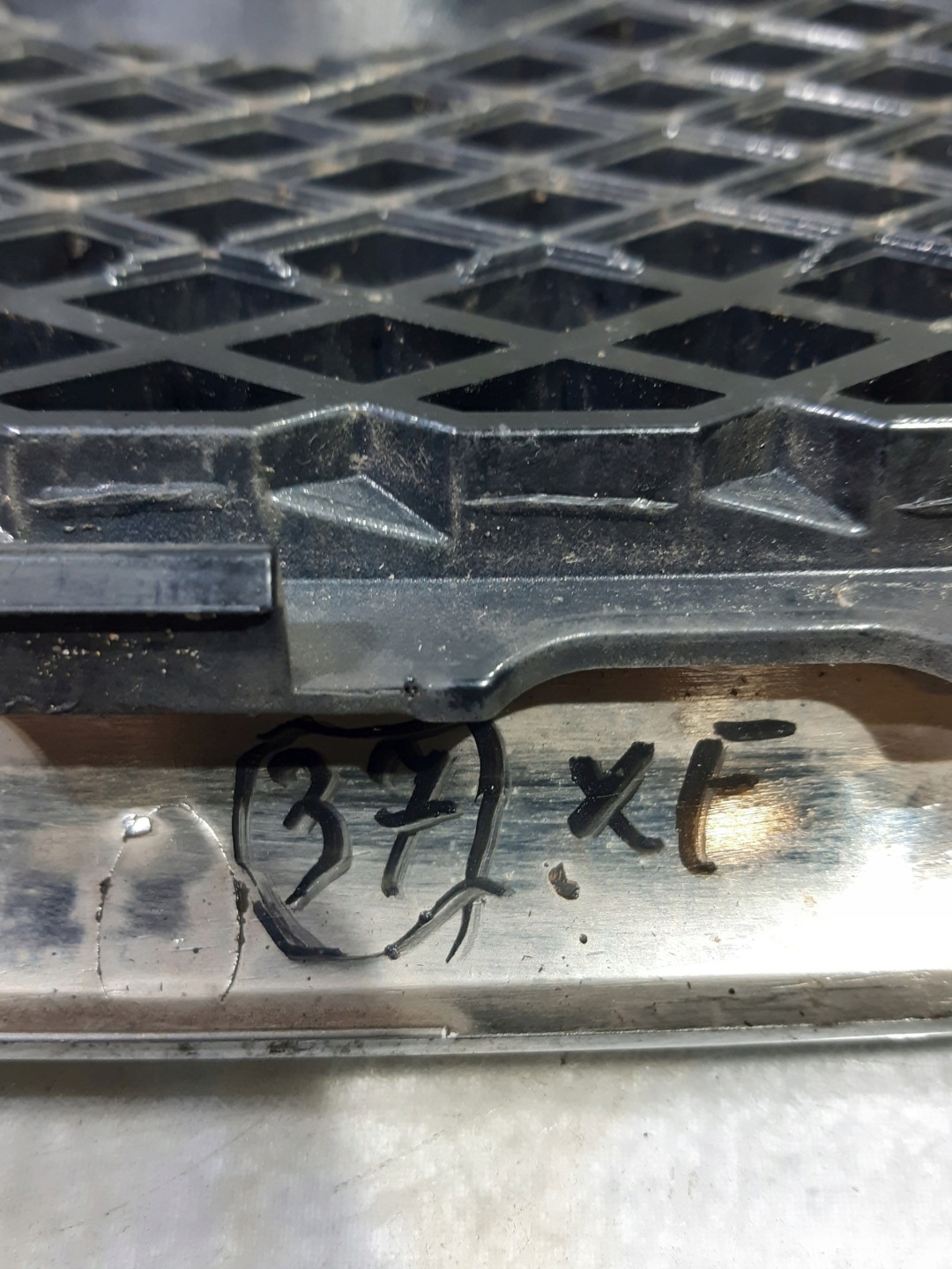 Jaguar XF X250 Kühlergrill FRONTGRILL Kühlergitter - Thumbnail 10