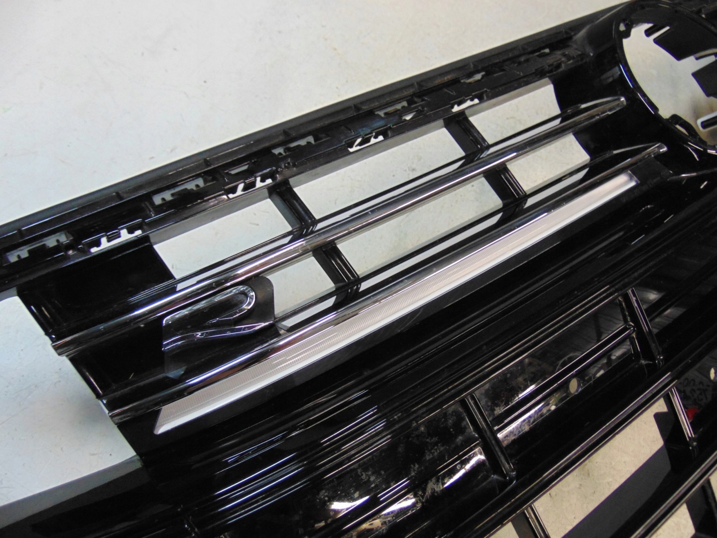 VW Arteon 3H Kühlergrill FRONTGRILL Kühlergitter 3G8853651CC - Thumbnail 7