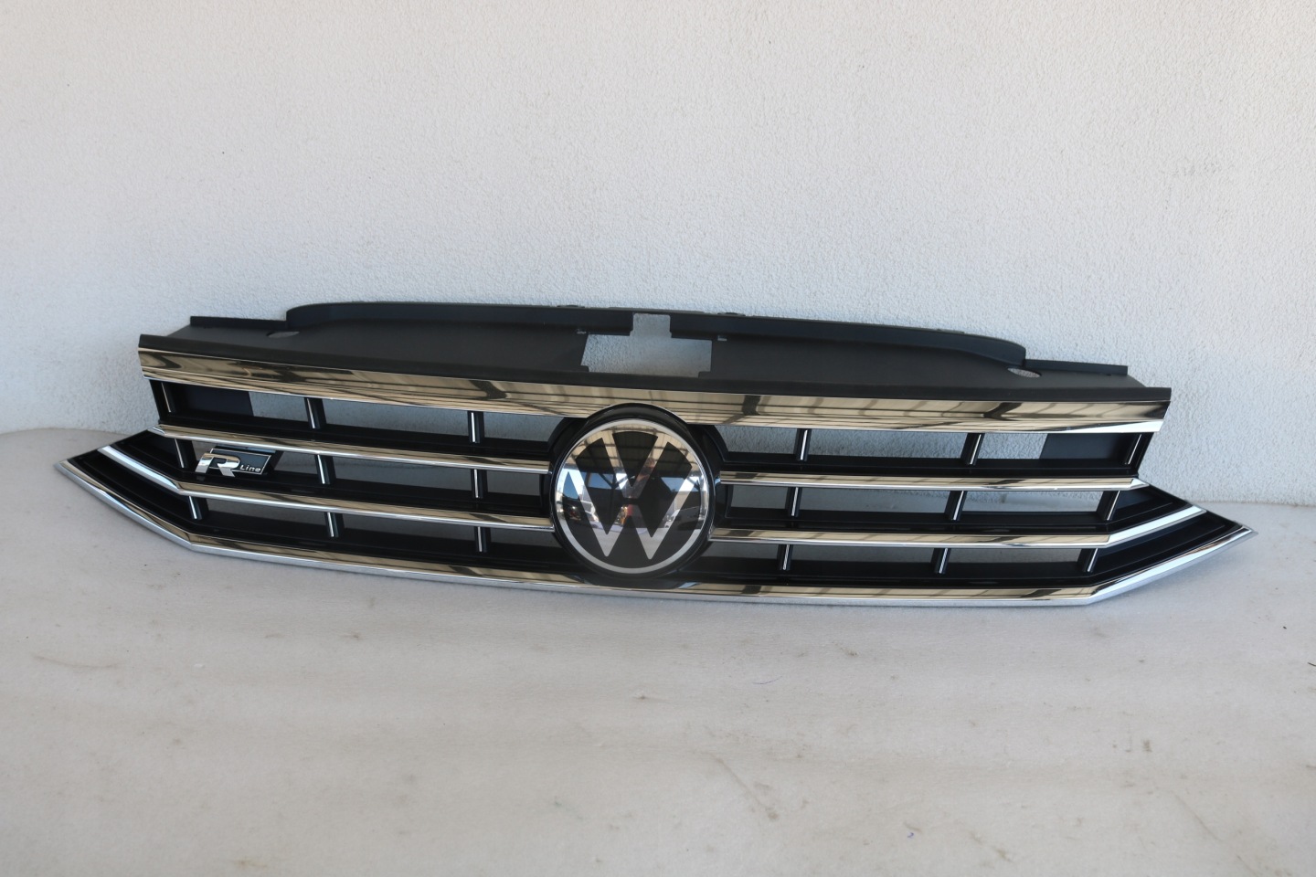 VW Passat B8 Kühlergrill FRONTGRILL Kühlergitter 5H0853601HR - Thumbnail 2