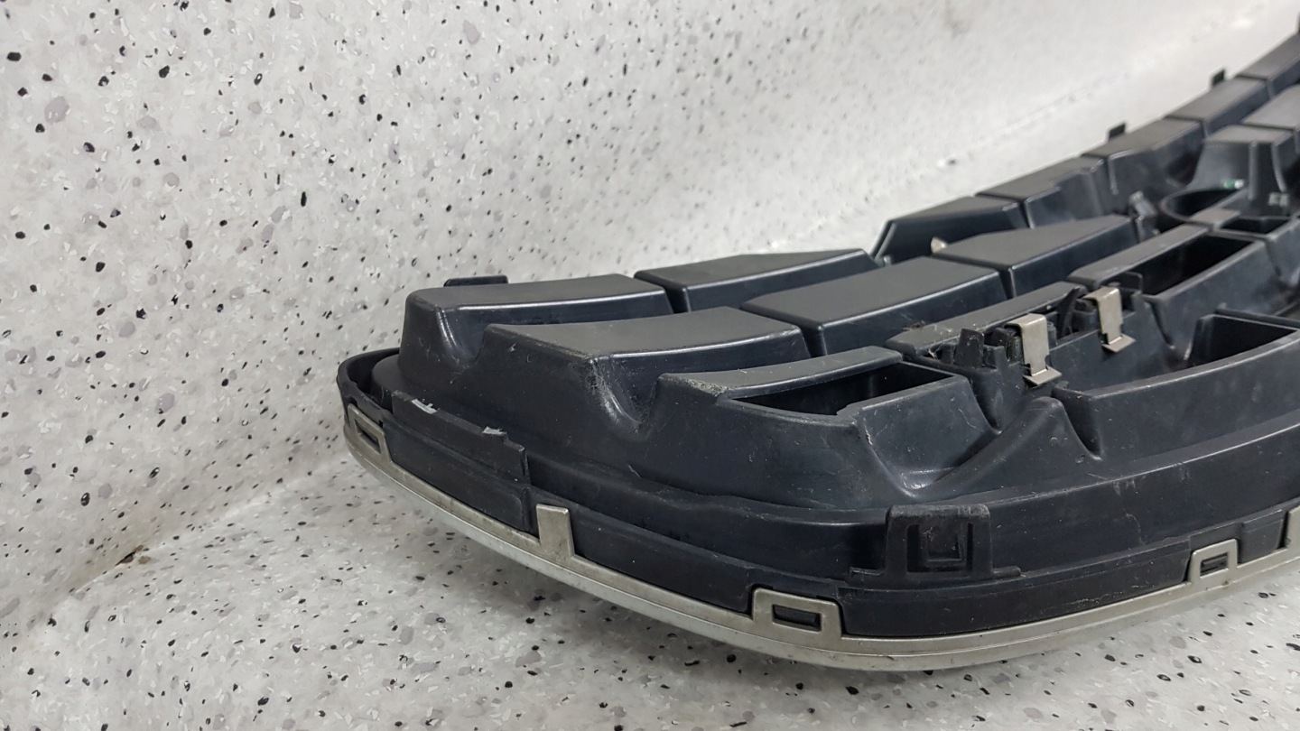 Volvo S60/V60 S60 Kühlergrill FRONTGRILL Kühlergitter 31333692 - Thumbnail 6